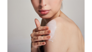 Leia mais sobre o artigo Os segredos para uma pele radiante: Dicas naturais para cuidar da sua pele